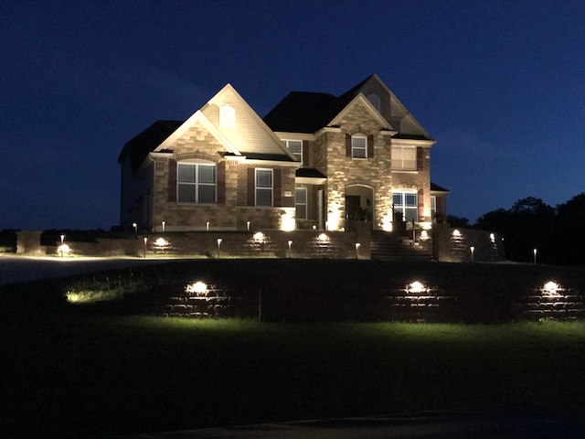 The Benefits of Low Voltage LED Outdoor Lighting - Dusk To Dawn STL